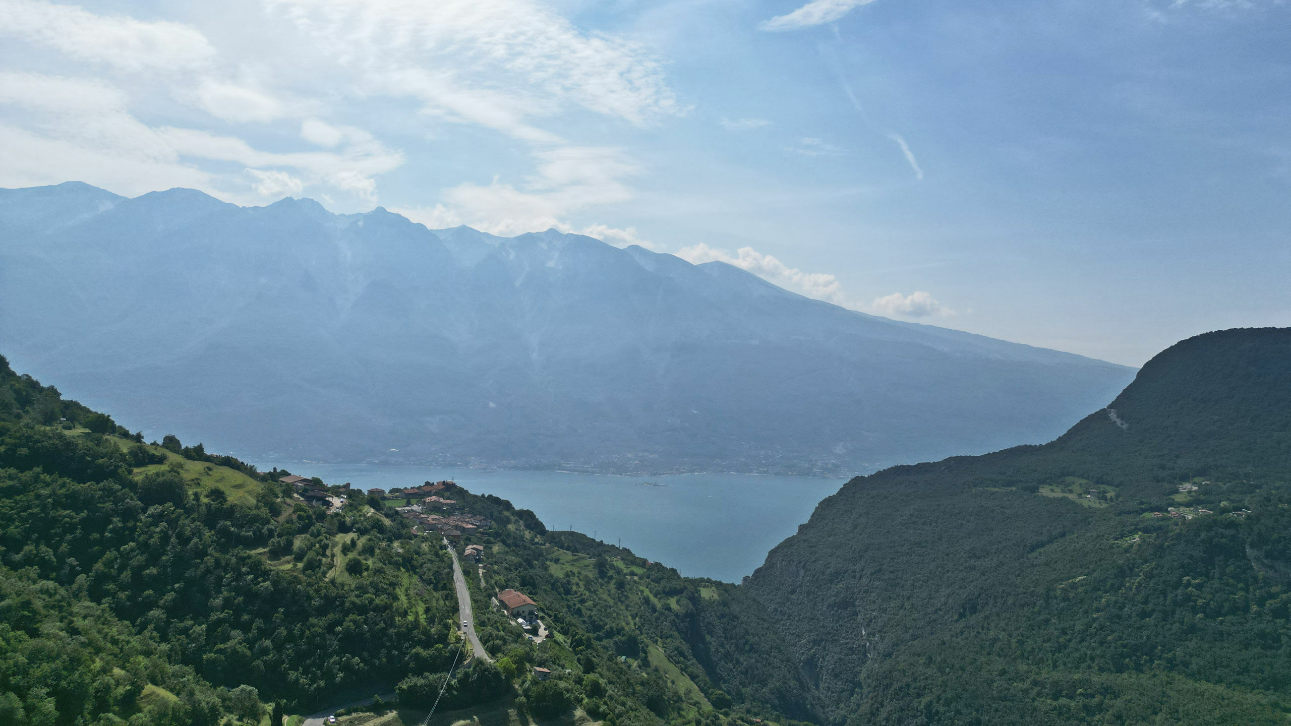 Desil in Cadignano in the municipality of Tremosine on Lake Garda Casa Desil | Surroundings
